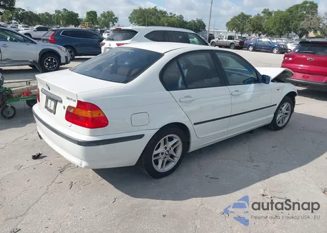 2003 BMW 325 z USA, uszkodzony, nr VIN WBAEV33463KL59852